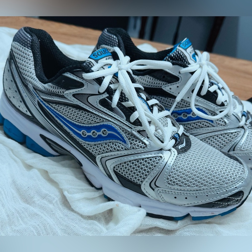 Saucony Grid Stratos Men's White and Blue Running Shoes
